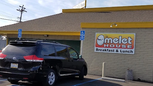 Omelet House banner